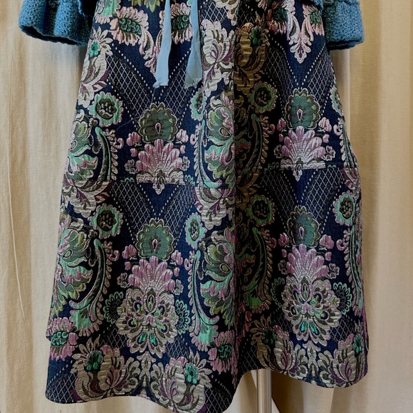 Taffeta Circle Skirt Tapestry Elegance Metallic Green and Blue Full Midi - Picture 4 of 5